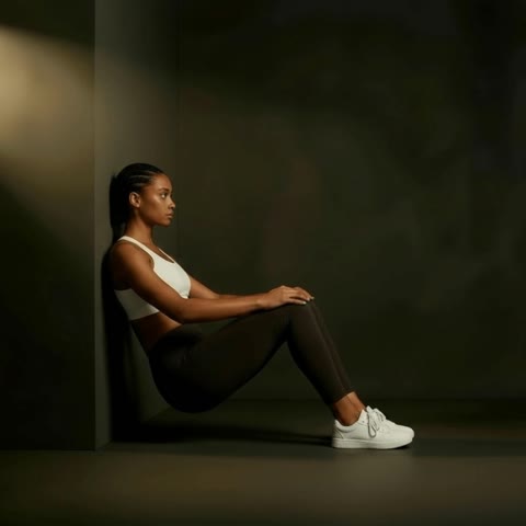 Wall sit: thighs level, back on the wall
